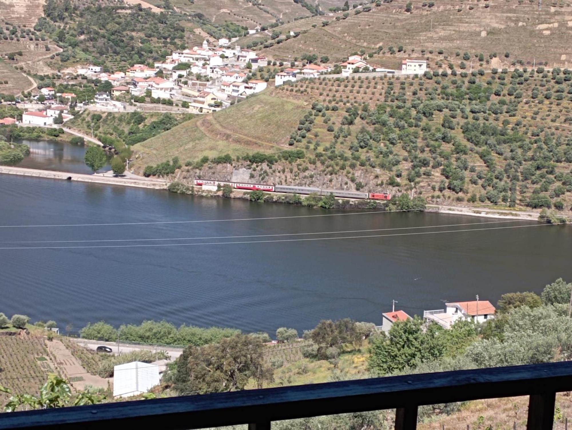 فيلا Casa Barqueiro Folgosa  المظهر الخارجي الصورة